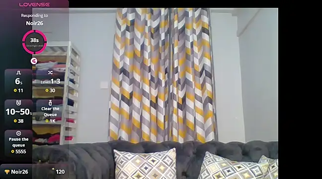 Snapshot of Petite_254 chatting on 02-10-25, 07:28 Petite 254 online show from 02-10-25, 07:28