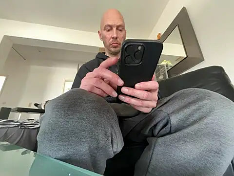 Germankink online show from 03-21-25, 10:39