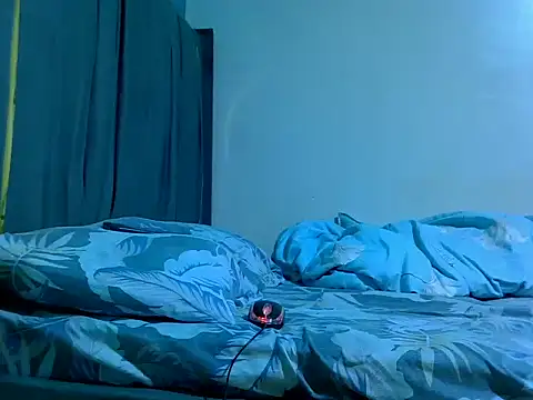 Lutyie online show from 09-26-25, 12:31