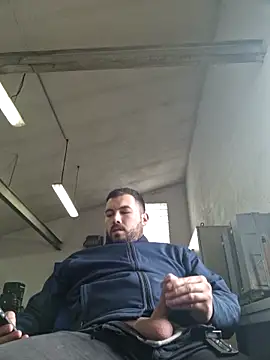 Leonormaldick online show from 12-18-24, 10:51