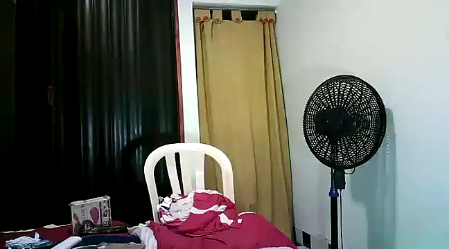 kimmiemm online show from 01-18-25, 04:48