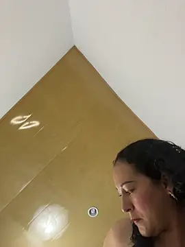 luisa curli online show from 01-15-26, 04:17