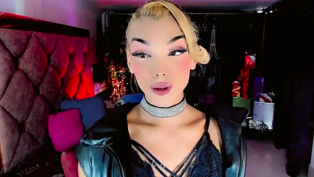 the-horus-girl online show from 12-19-25, 10:06