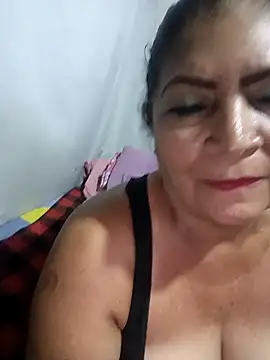 Snapshot of naysi chatting on 12-22-24, 09:31 naysi online show from 12-22-24, 09:31