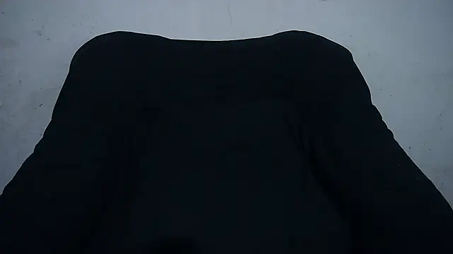 Snapshot of LureLily chatting on 11-20-25, 01:00 LureLily online show from 11-20-25, 01:00