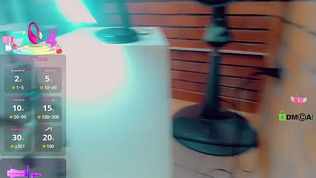 Snapshot of EmilyySaenz chatting on 09-11-25, 05:13 EmilyySaenz online show from 09-11-25, 05:13