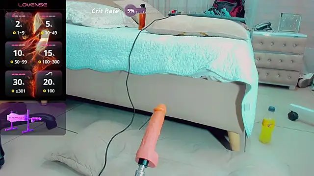 Snapshot of EmilyySaenz chatting on 10-24-25, 03:52 EmilyySaenz online show from 10-24-25, 03:52