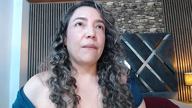 marie hss online show from 11-01-25, 02:08