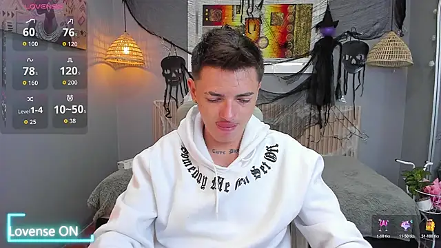 tossetrech online show from 10-26-25, 03:12