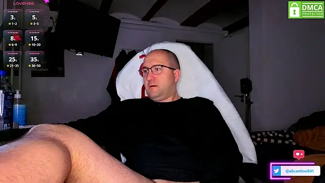 alicantino841 online show from 02-06-25, 05:25