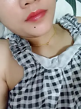 Snapshot of sexandmen66 chatting on 10-30-25, 06:04 sexandmen66 online show from 10-30-25, 06:04