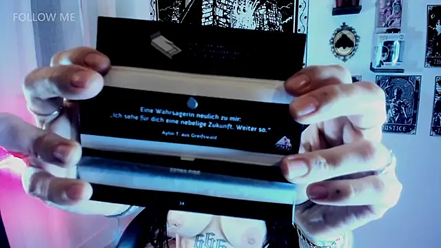 Snapshot of Demongirl6666 chatting on 12-03-25, 08:07 Demongirl6666 online show from 12-03-25, 08:07