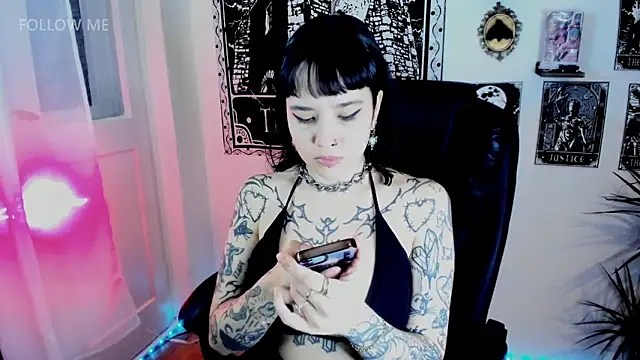 Demongirl6666 online show from 01-17-26, 07:06