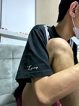 Snapshot of Vuvanne7 chatting on 11-16-25, 09:26 Vuvanne7 online show from 11-16-25, 09:26