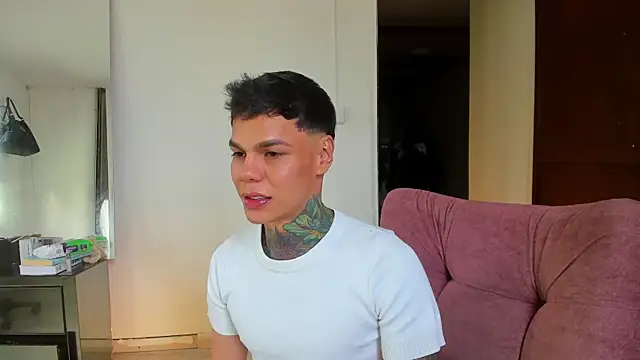 Snapshot of Jordyrodriiguez chatting on 10-15-25, 09:37 Jordyrodriiguez online show from 10-15-25, 09:37