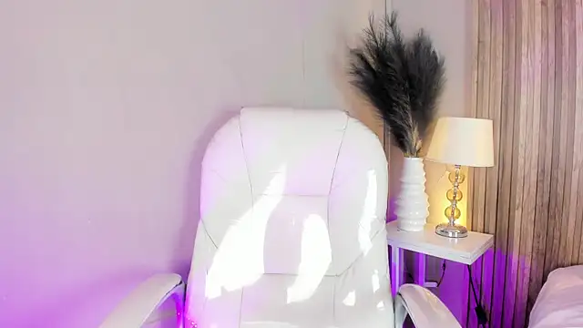 HannaKarson online show from 03-11-26, 11:38