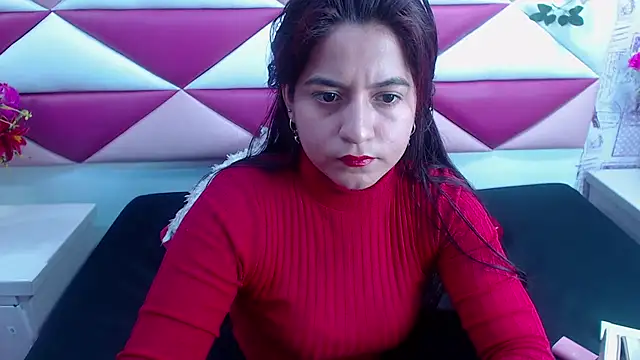 MariaClay online show from 02-11-25, 12:05