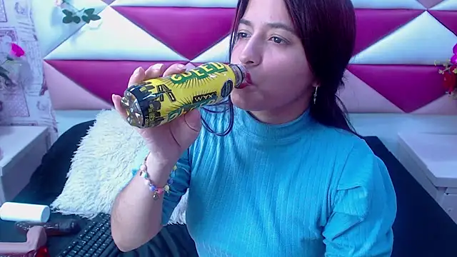 MariaClay online show from 02-28-25, 04:20