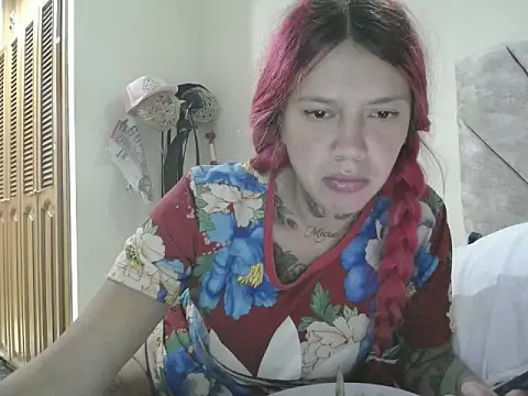 PhiliaShekinah1 online show from 05-27-26, 01:57