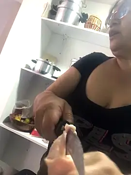 Sweeetness Milf online show from 12-02-24, 03:47