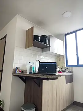 Snapshot of LauraCadwell chatting on 03-11-25, 03:02 LauraCadwell online show from 03-11-25, 03:02