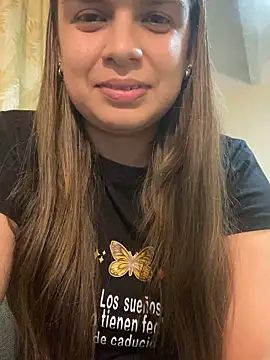 Snapshot of Nathaly00_ chatting on 01-06-26, 12:03 Nathaly00 online show from 01-06-26, 12:03