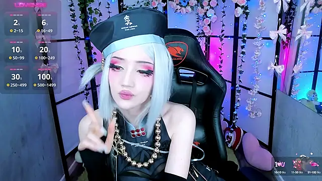 Snapshot of LilithLin chatting on 02-04-25, 10:13 LilithLin online show from 02-04-25, 10:13