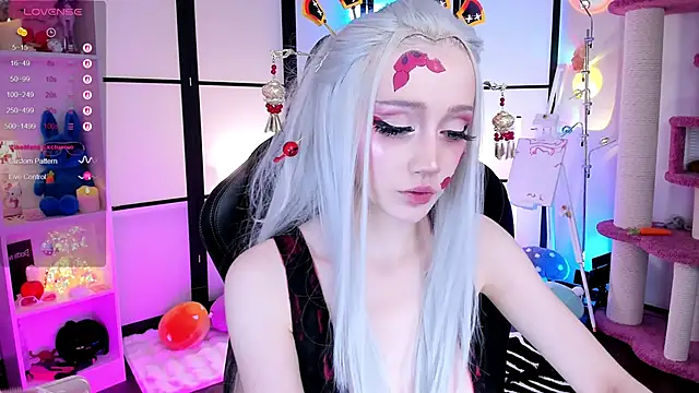 LilithLin online show from 03-30-26, 06:42