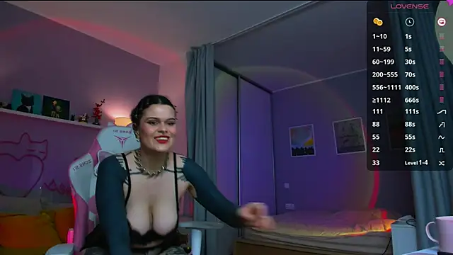 Snapshot of lisa_moonlight chatting on 01-12-25, 12:55 lisa moonlight online show from 01-12-25, 12:55