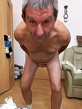 Lutzi1 online show from 10-04-25, 07:12