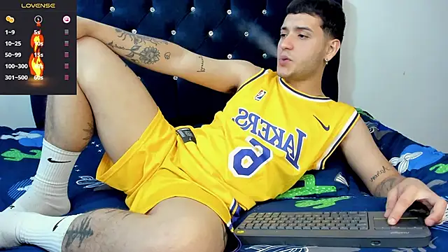 Noha white online show from 02-10-25, 09:15