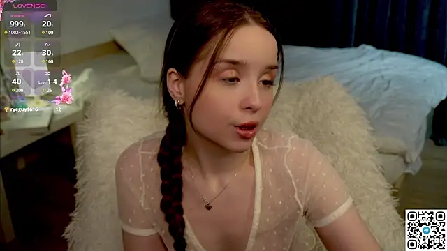 Snapshot of RenetTolken chatting on 02-23-25, 08:11 RenetTolken online show from 02-23-25, 08:11