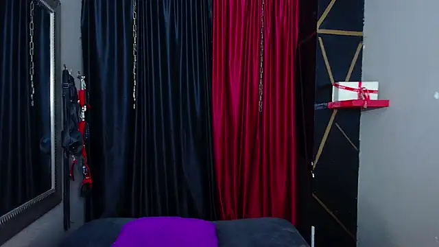 AvaLusty online show from 03-03-25, 07:17