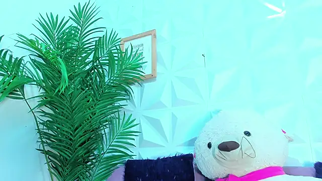 Briyit Doll online show from 10-01-25, 09:32