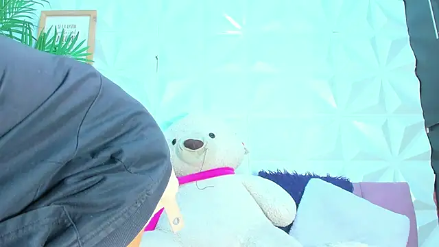 Briyit Doll online show from 10-17-25, 03:03