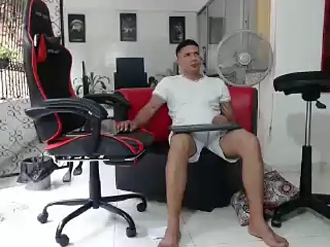 damiam fiery online show from 12-23-24, 08:14