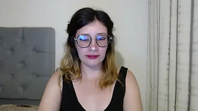 mariana124- online show from 12-27-24, 03:26