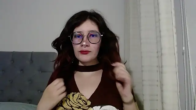 mariana124- online show from 02-04-25, 07:33