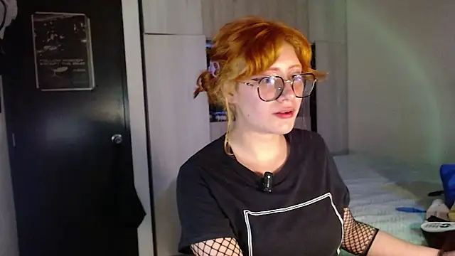 mariana124- online show from 12-14-25, 01:11