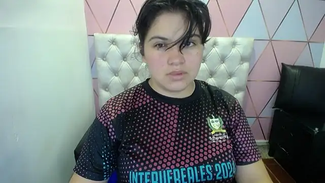 Snapshot of Marinasexxx chatting on 01-16-26, 06:56 Marinasexxx online show from 01-16-26, 06:56