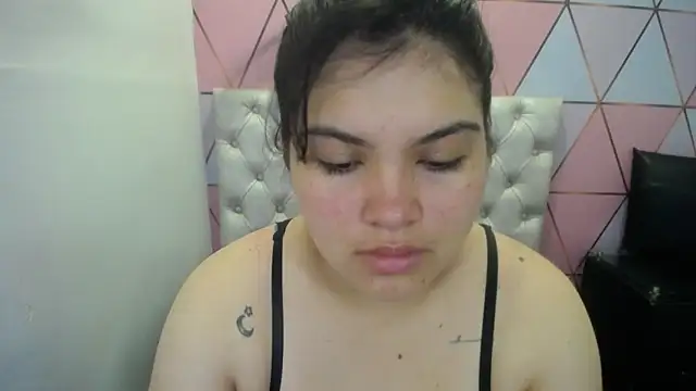 Snapshot of Marinasexxx chatting on 02-10-26, 06:45 Marinasexxx online show from 02-10-26, 06:45