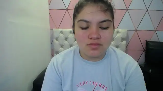 Marinasexxx online show from 04-02-26, 07:00