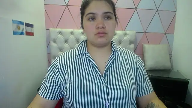 Snapshot of Marinasexxx chatting on 07-12-26, 05:59 Marinasexxx online show from 07-12-26, 05:59