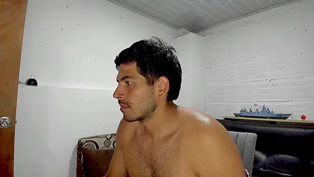 Snapshot of Himoreno25 chatting on 01-16-25, 01:58 Himoreno25 online show from 01-16-25, 01:58