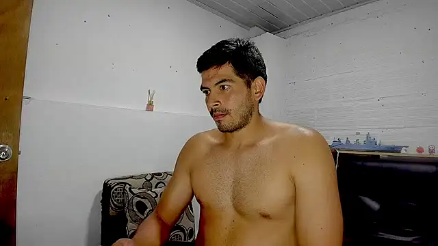 Snapshot of Himoreno25 chatting on 02-19-25, 11:04 Himoreno25 online show from 02-19-25, 11:04