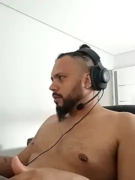 Snapshot of morenindarola chatting on 01-18-25, 08:30 morenindarola online show from 01-18-25, 08:30