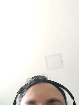 Snapshot of morenindarola chatting on 02-14-25, 02:44 morenindarola online show from 02-14-25, 02:44