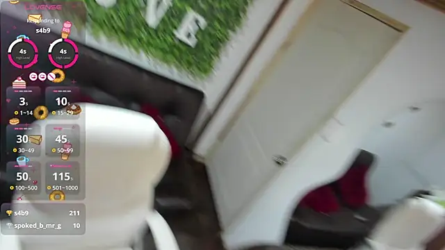 Snapshot of Enma__clark chatting on 02-05-25, 01:15 Enma clark online show from 02-05-25, 01:15