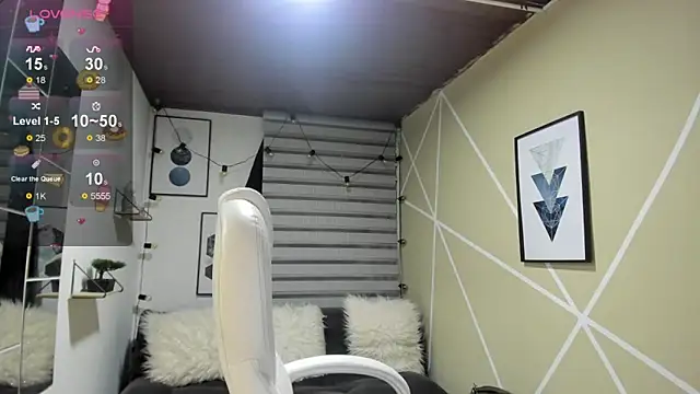 Snapshot of Enma__clark chatting on 09-29-25, 04:06 Enma clark online show from 09-29-25, 04:06