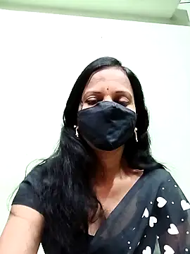 Snapshot of Rama-Telugu chatting on 02-11-25, 10:39 Rama-Telugu online show from 02-11-25, 10:39